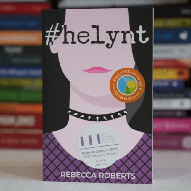 #Helynt - Rebecca Roberts - Siop y Pethe