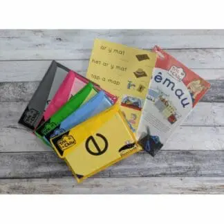 Tric a Chlic Cam 1 – Set o Gardiau A5/Set of Cards (English Medium Schools)