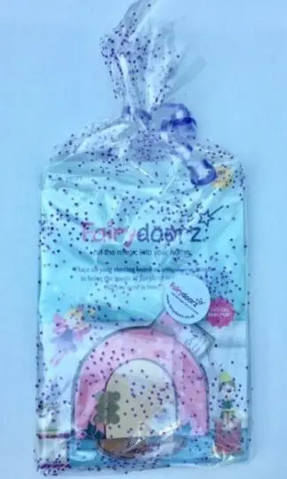 Adventures Through the Fairy Door: Sophie Finds a Fairy Door Gift Pack