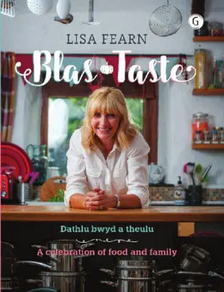 Blas – Dathlu Bwyd a Theulu / Taste – A Celebration of Food and Family