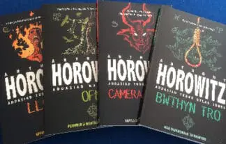 Pecyn Horowitz: Ofn, Camera Creulon; Llosgi; Bwthyn Tro