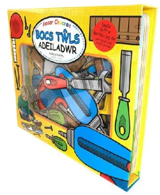 Amser Chwarae: Bocs Twls Adeiladwr / Let’s Pretend: Builder’s Tool Kit