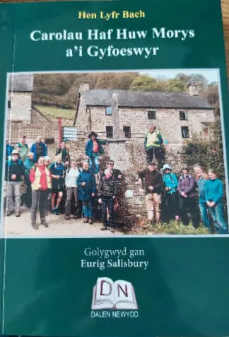 Hen Lyfr Bach: Carolau Haf Huw Morys a’i Gyfoeswyr